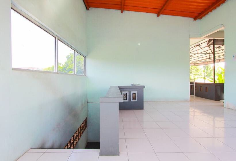 酒店 Spot On 2288 Kost Mittasukha Family