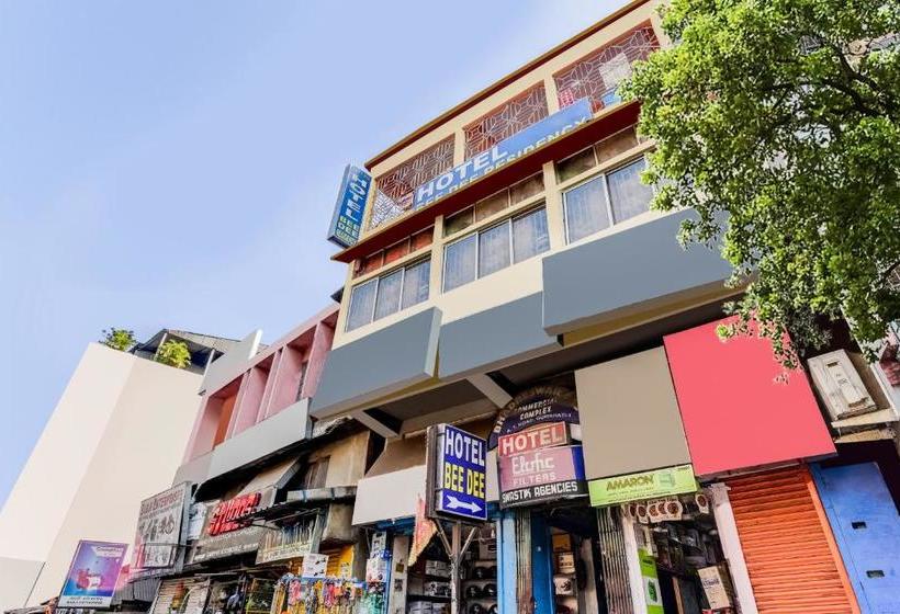 Hotell Spot On 66024  Bee Dee Residency