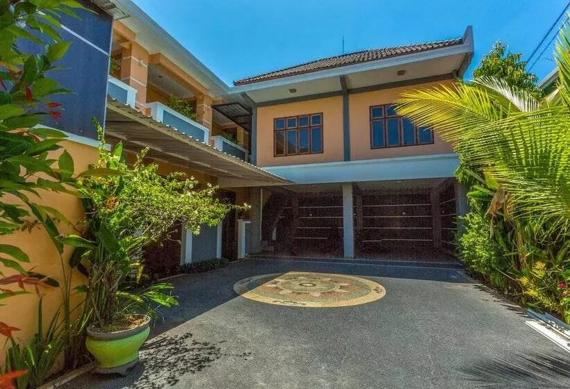 هتل Oyo 2191  Ganisfa