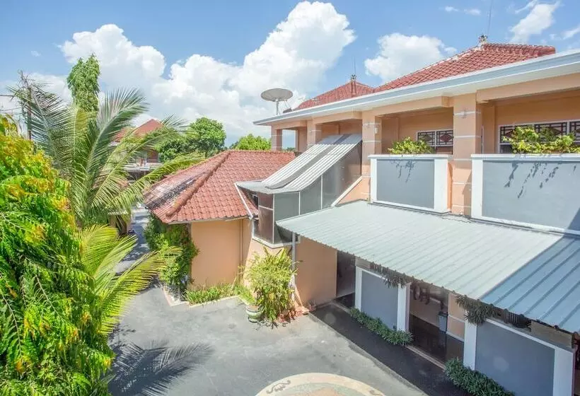 هتل Oyo 2191  Ganisfa