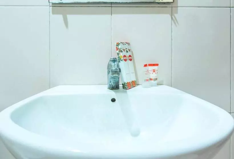 هتل Oyo 2191  Ganisfa