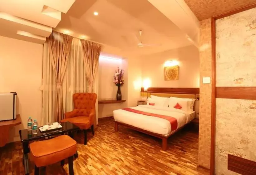 Hôtel Prabha Palace