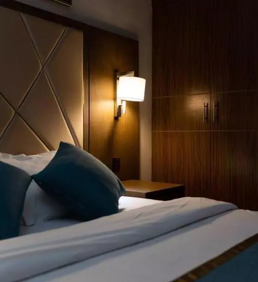 ركن تالا للشقق المخدومة