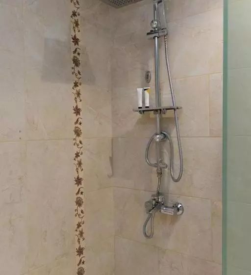 ركن تالا للشقق المخدومة