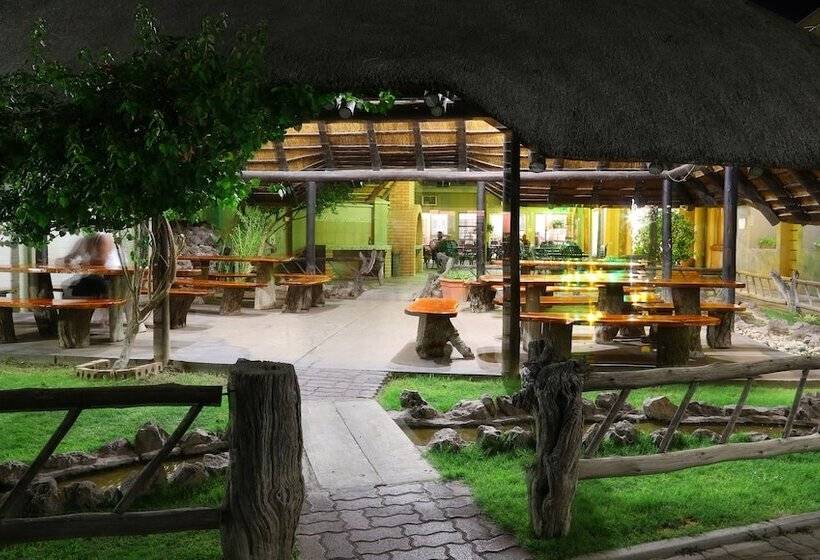 هتل Kalahari Arms