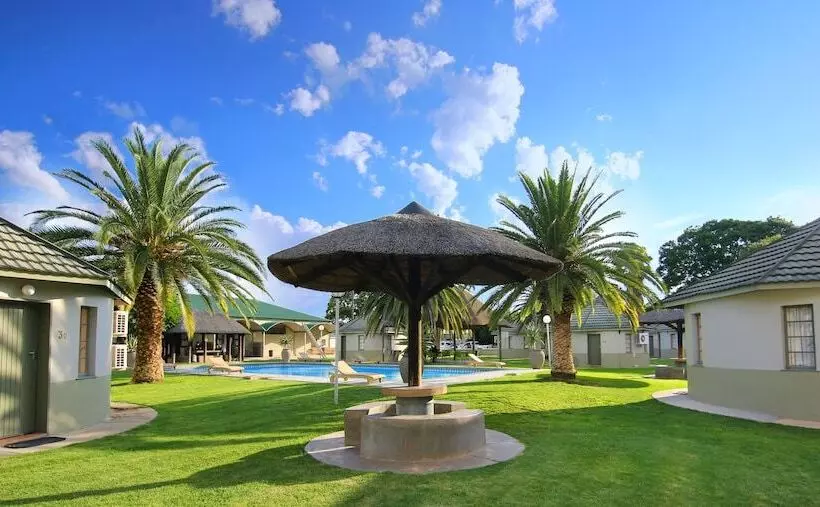 هتل Kalahari Arms