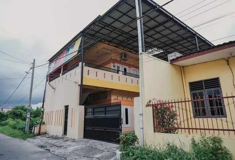 ペンション Koolkost Syariah Near Jalan Ringroad Medan