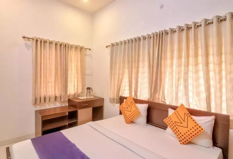 ホテル Spot On 64060 Shanti Vatika