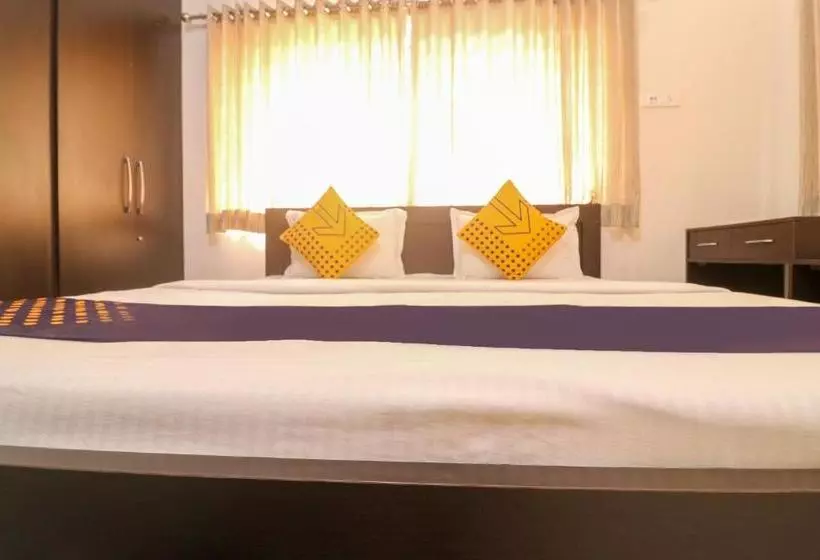 ホテル Spot On 64060 Shanti Vatika