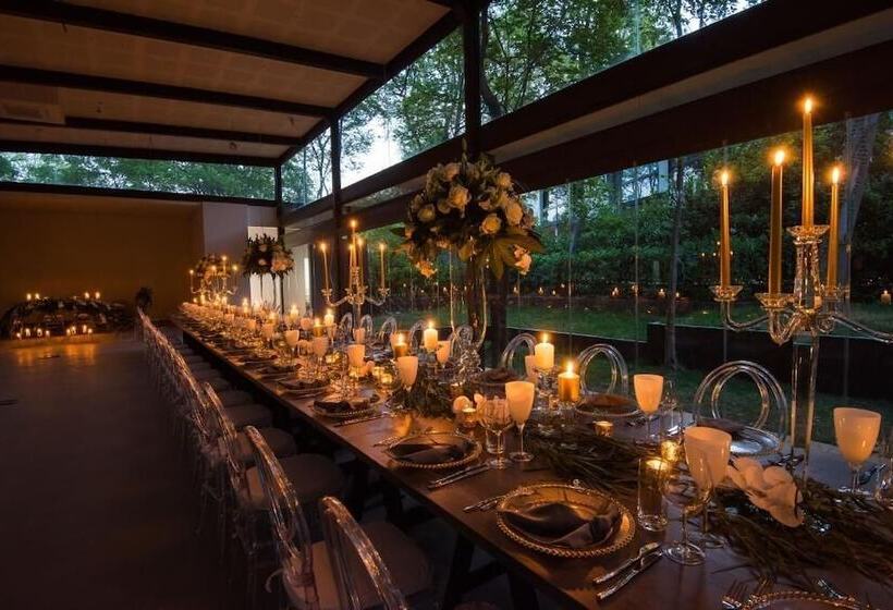 Vivari Hotel And Spa By Mantis