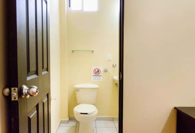 Hotelli Ecohabit, Monterrey