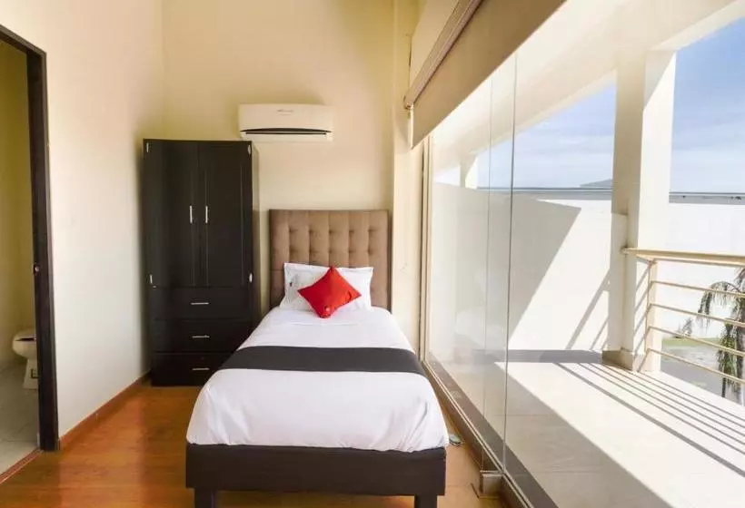 Hotelli Ecohabit, Monterrey