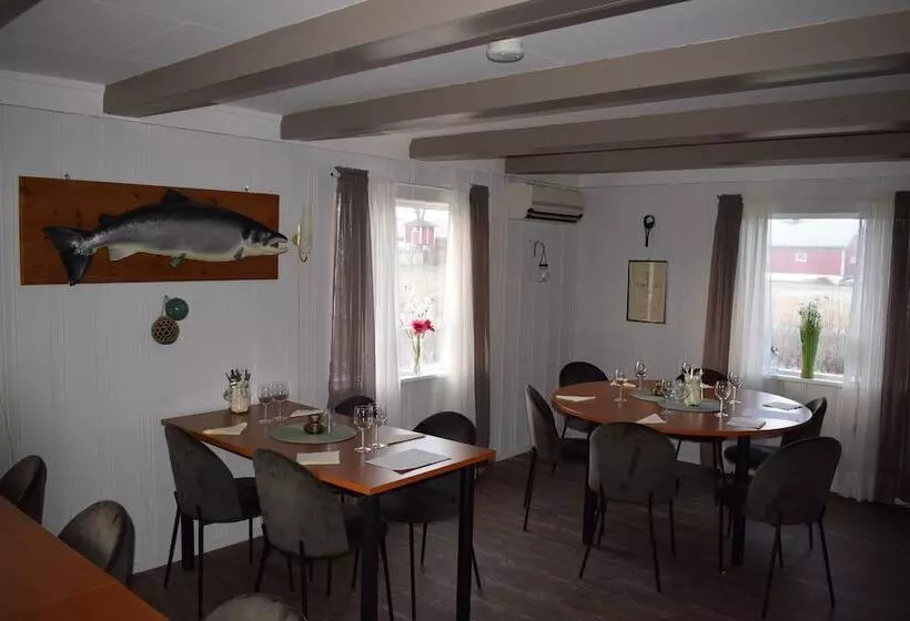 Hotelli Skogmo Gjestgiveri