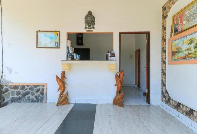 Hotel Tara Bar & Resto Air Sanih