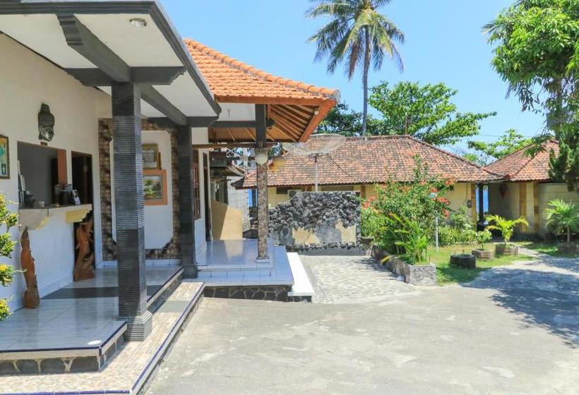 Hotel Tara Bar & Resto Air Sanih