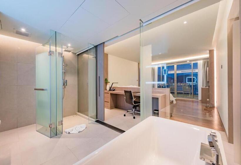 Oceanfront Beach Resort   Sha Extra Plus