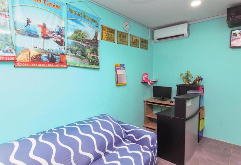 酒店 Oyo 89517 Little Tanjung Chalet