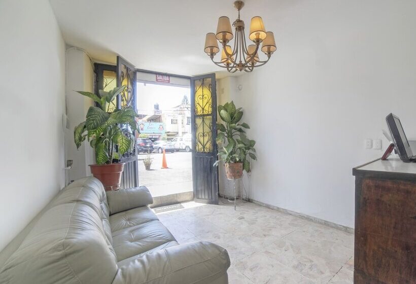 בית מלון כפרי Posada Laura