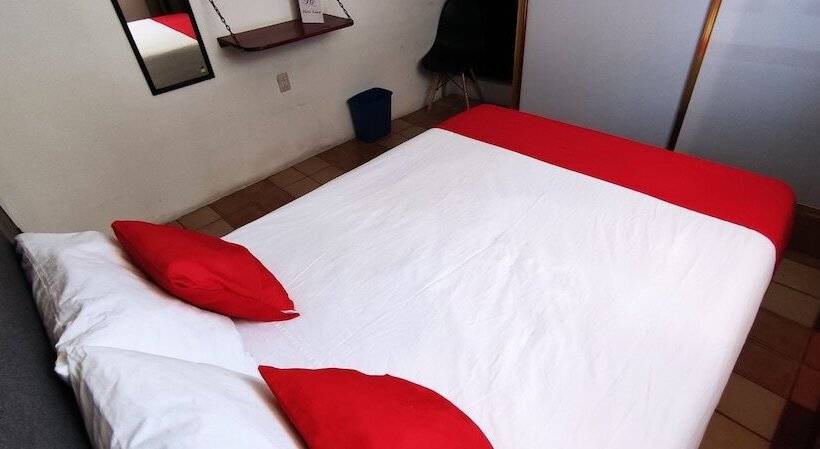 בית מלון כפרי Posada Laura