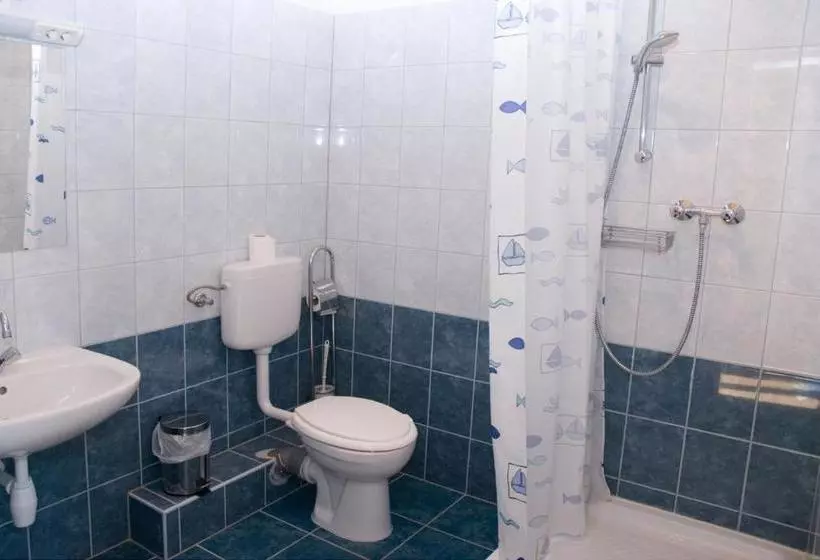 Majatalo Haramia Csapszék és Fogadó