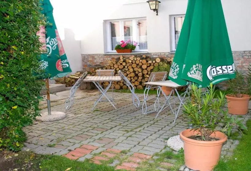 Majatalo Haramia Csapszék és Fogadó