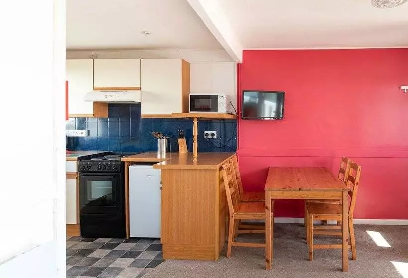 Lomakeskus Whitecliff Bay Holiday Park