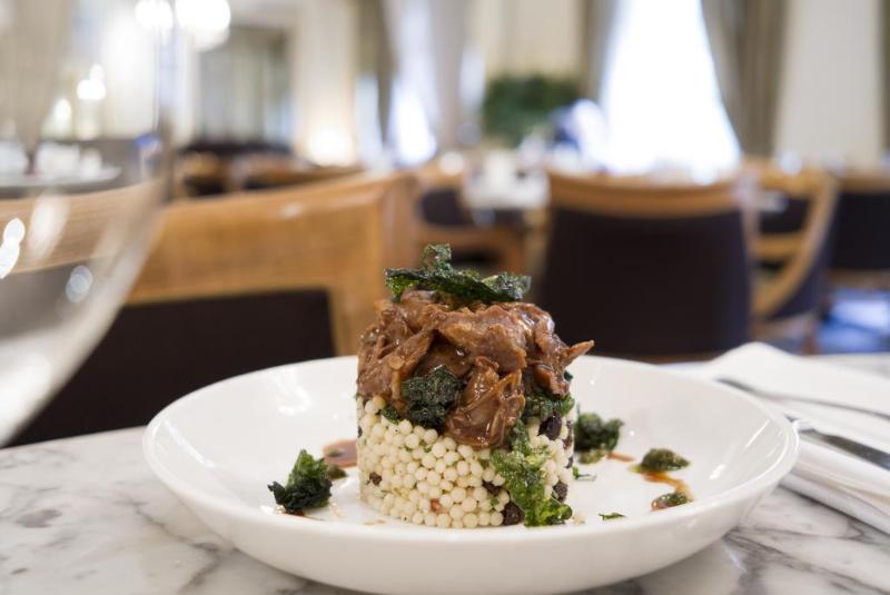 בית מלון כפרי Deluxe