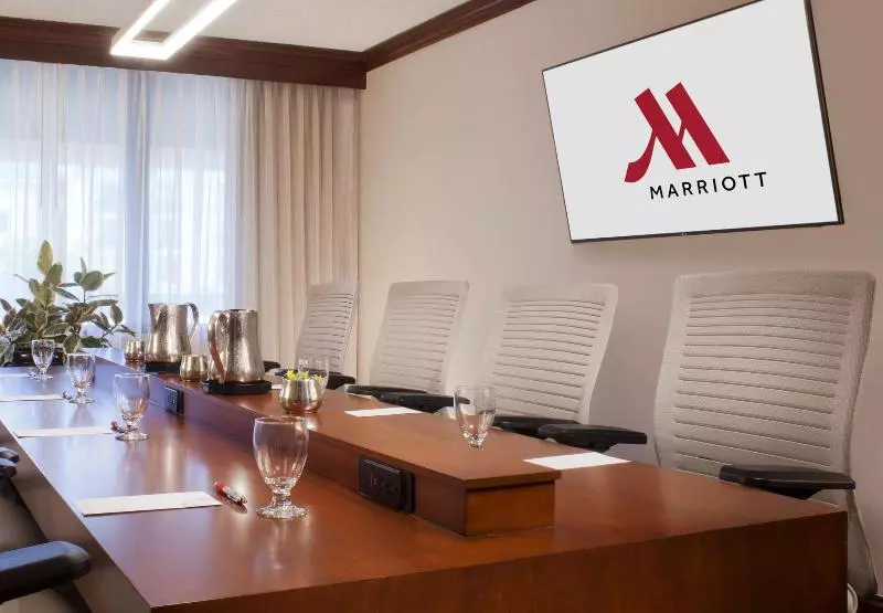 酒店 Denver Airport Marriott At Gateway Park