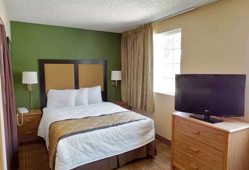 בית מלון כפרי Extended Stay America Select Suites   Orlando   Lake Mary   1040 Greenwood Blvd
