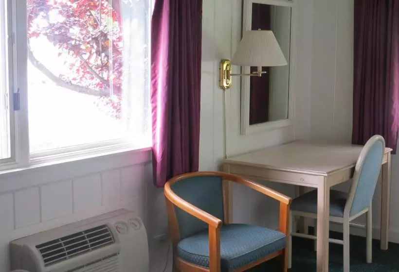 Hotelli Lakeside Inn Of Ludington