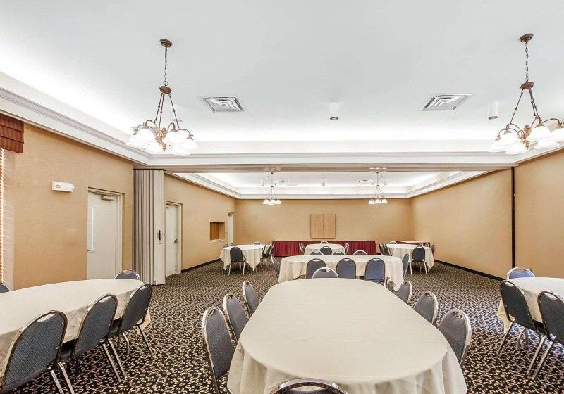 Leconte Hotel & Convention Center, Ascend Hotel Collection