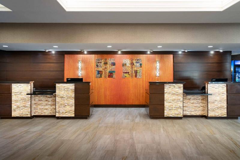 فندق Doubletree By Hilton Minneapolis Airport, Mn