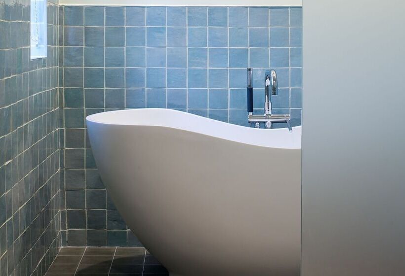 בית מלון כפרי Marriott Stanton South Beach