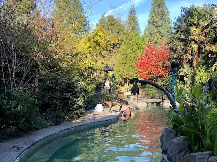 호텔 Mcmenamins Edgefield