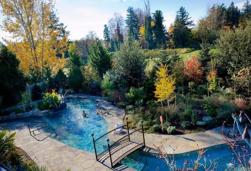 Отель Mcmenamins Edgefield