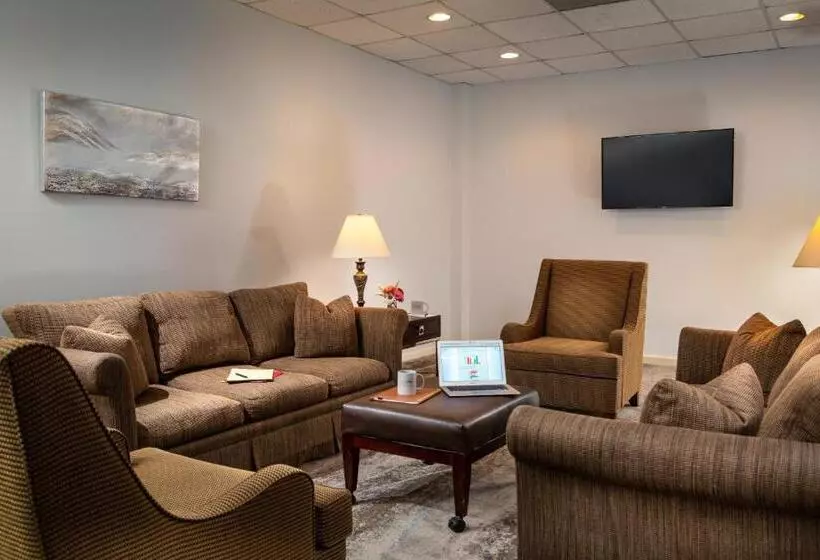 호텔 Meadowbrook Inn