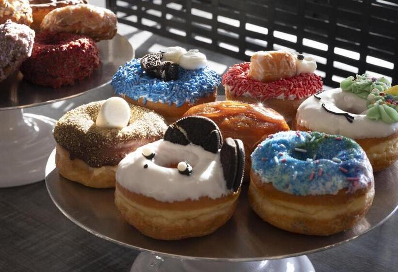 בית מלון כפרי Oakland Marriott City Center