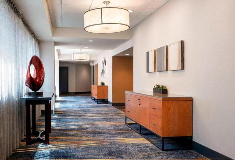 בית מלון כפרי Oakland Marriott City Center