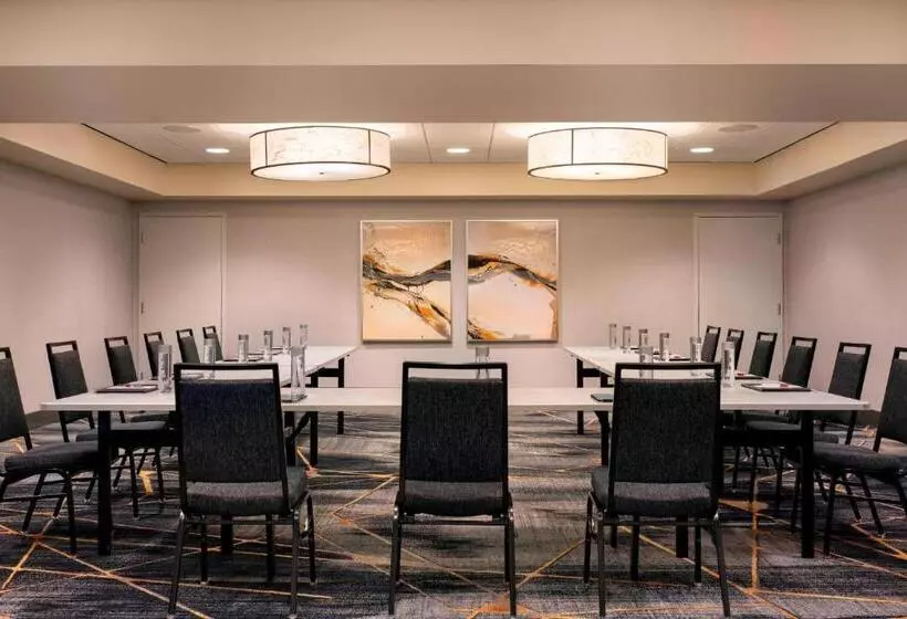 فندق Oakland Marriott City Center