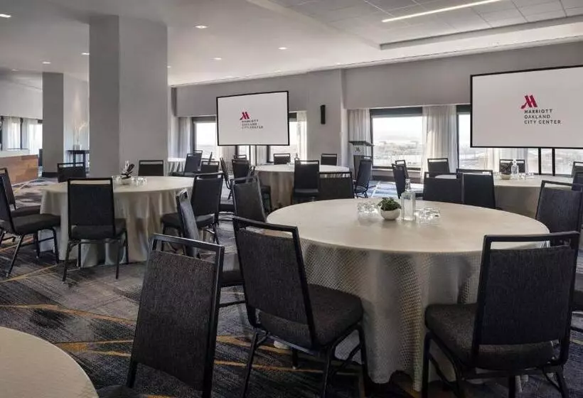 فندق Oakland Marriott City Center