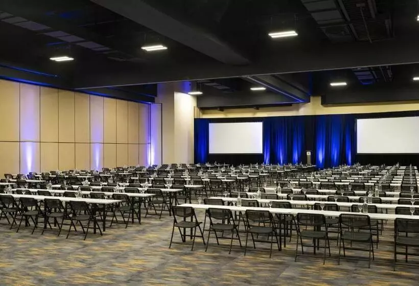 فندق Oakland Marriott City Center