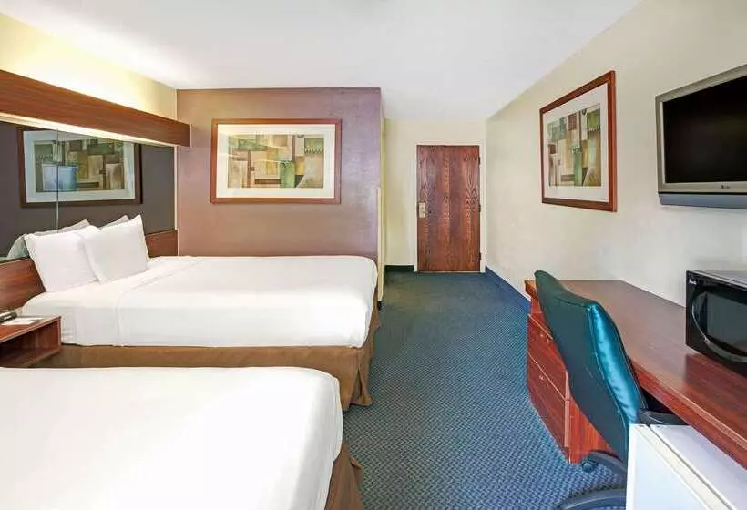 Microtel Inn By Wyndham Atlanta Airport