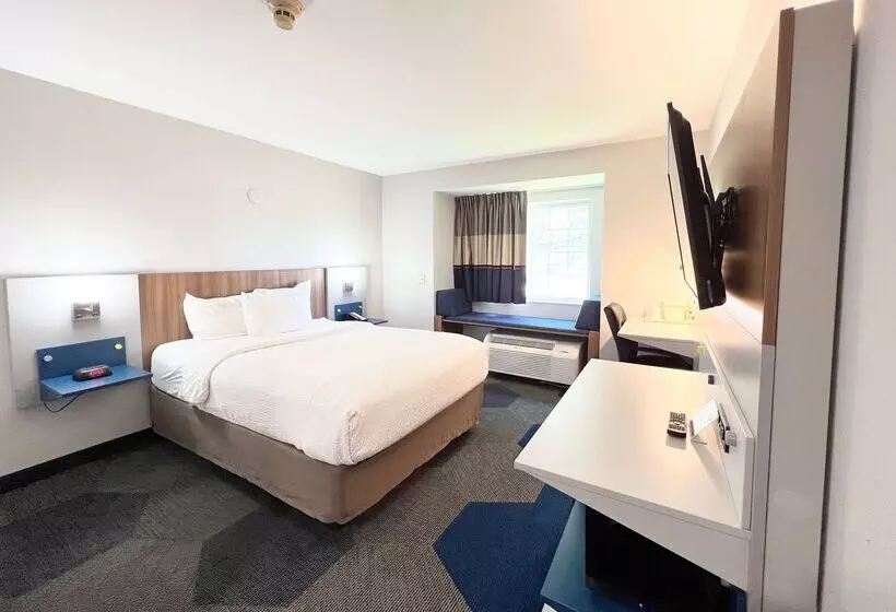 Microtel Inn By Wyndham Janesville