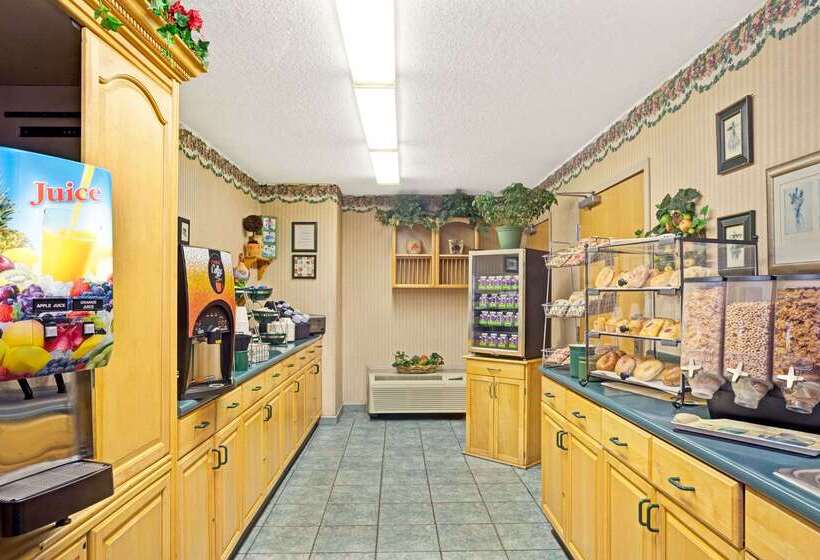 Microtel Inn By Wyndham Raleigh Durham Airport