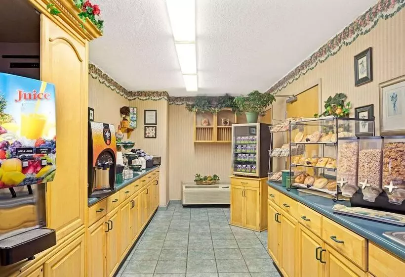 Microtel Inn By Wyndham Raleigh Durham Airport