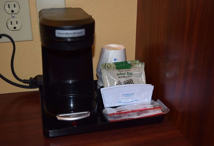 Microtel Inn & Suites By Wyndham Rock Hill/charlotte Area