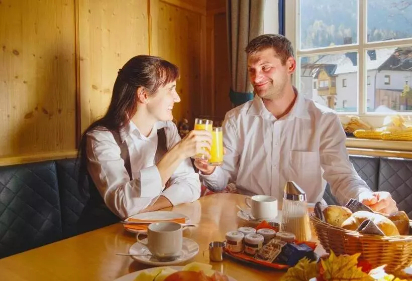 Hostelli Gasthof Zum Postwirt