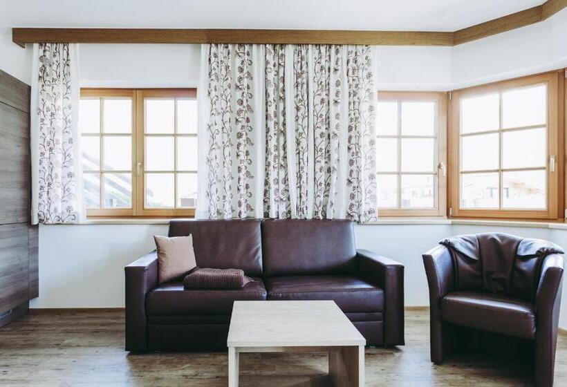 Hotelli Andis Almdorf