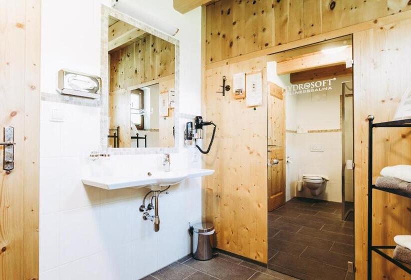 Hotelli Andis Almdorf