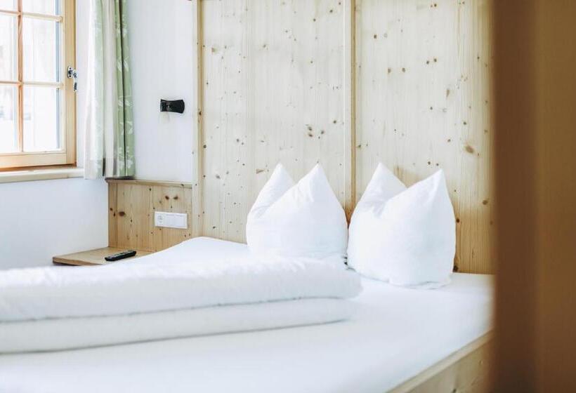 Hotelli Andis Almdorf